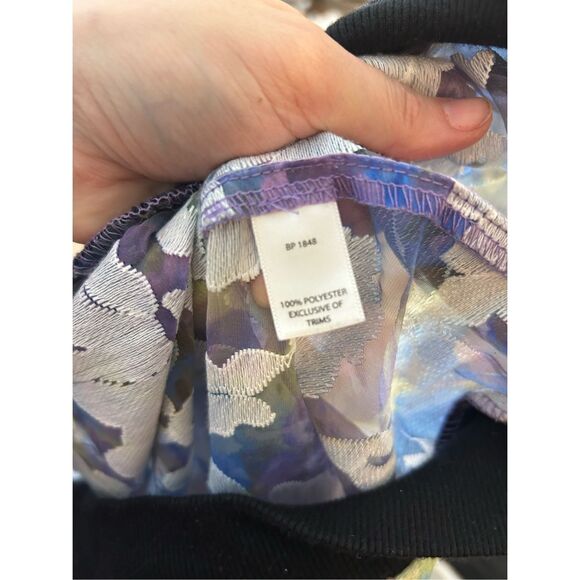 Tildon Embroidered Floral Top Multi-Color Sheer Sweater, Size Large - Picture 6 of 8